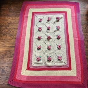 Handmade Knit Ombre Pink Flowers  Throw Blanket